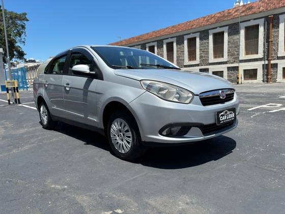 FIAT GRAND SIENA 1.4 MPI ATTRACTIVE 8V FLEX 4P MANUAL